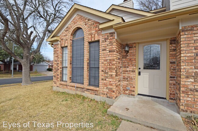 Building Photo - 3 br, 3 bath House - 7409 Crepe Myrtle Drive