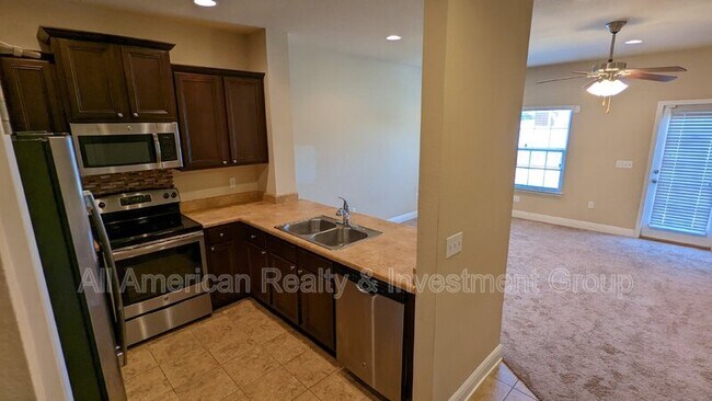 Building Photo - 112 Iron Horse Dr E
