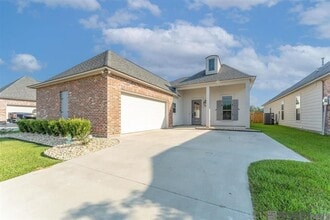 Building Photo - 13023 Great Tern Ave