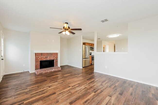 Building Photo - 3845 German Pointer Way
