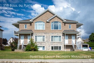 Building Photo - 358 Boul du Plateau