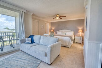 Building Photo - 5900 Bonita Beach Rd SW