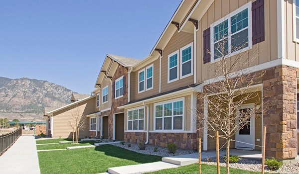 Foto principal - Fort Carson Family Homes