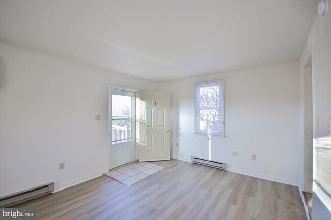 Foto del edificio - 203 W John St