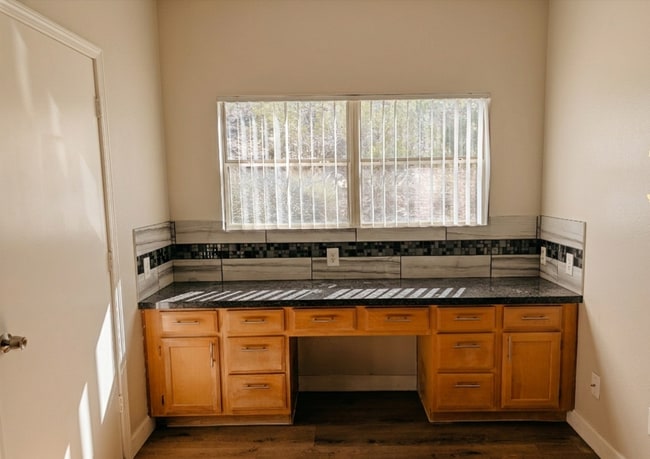 Building Photo - 45 Maleena Mesa St