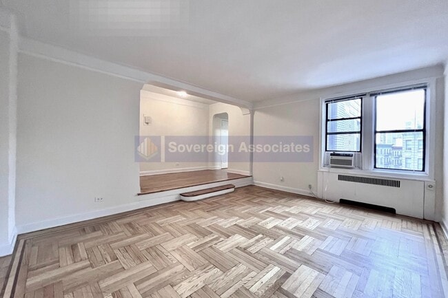 Building Photo - 615 W 172nd St