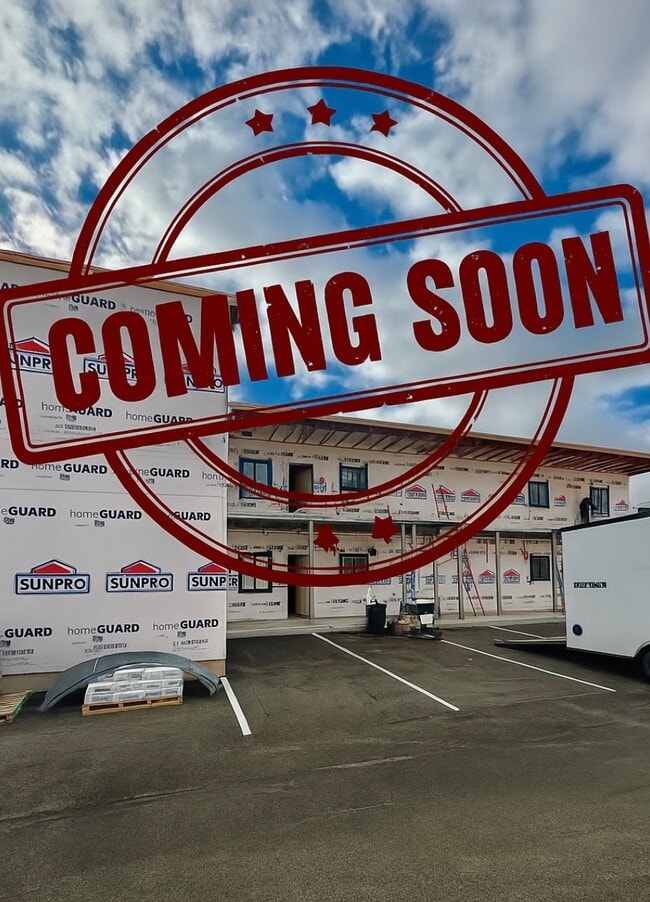 Building Photo - 339 Main St