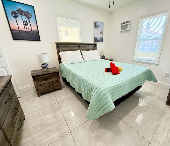 Foto del edificio - 324 Van Buren St