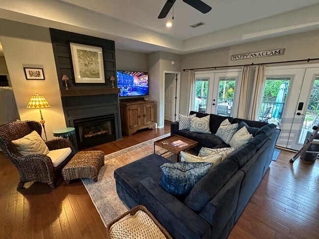 Foto del edificio - 8 Downing Ct SE