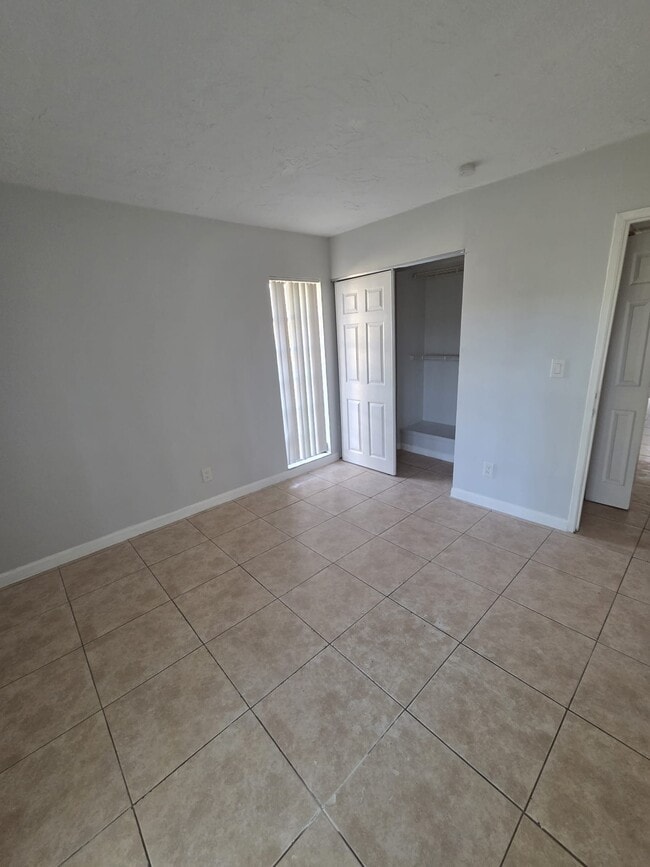 Foto del edificio - 7003 NW 79th St