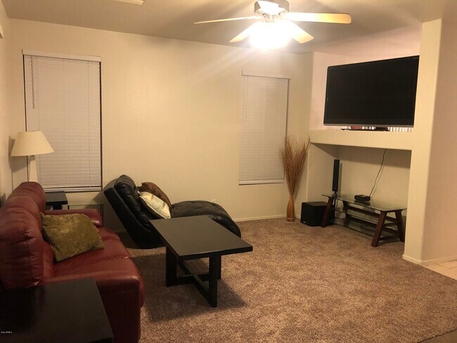 Foto del edificio - 14844 N 148th Ln