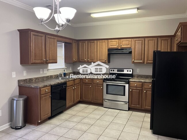 Building Photo - 261 Oxmoor Pl