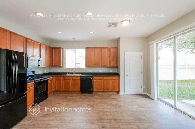 Foto del edificio - 26951 Stillbrook Dr