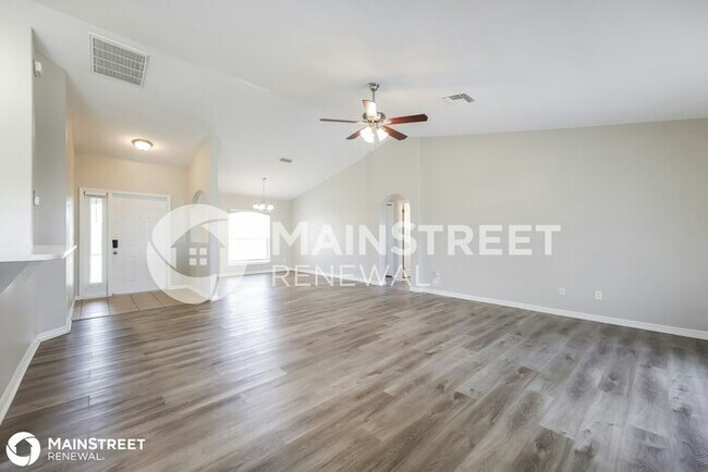 Building Photo - 2715 72nd St W