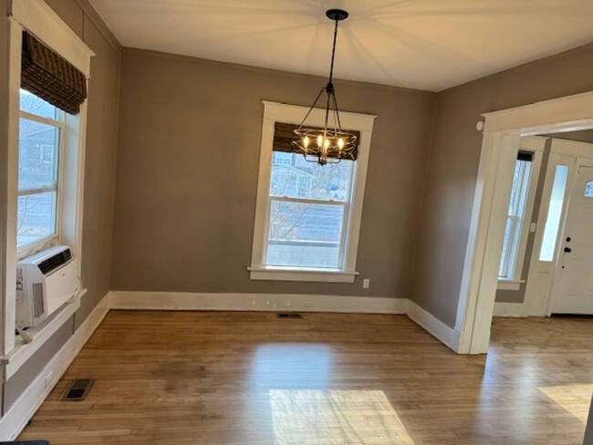 Foto del edificio - Charming 3BD/2BA Home in the Heart of Old ...