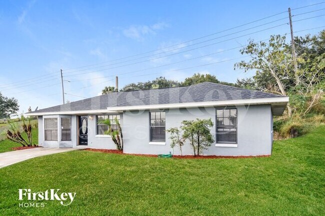 Foto del edificio - 501 Greenview Terrace
