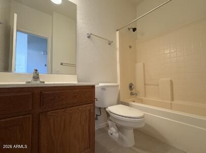 Building Photo - 10396 E La Palma Ave