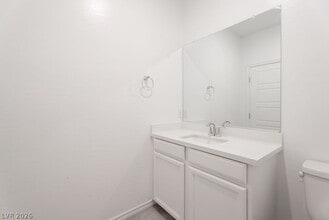 Building Photo - 6822 Greensmen Ave