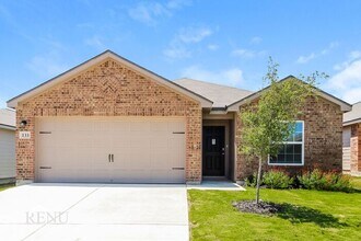 Building Photo - 133 Scarborough Bnd