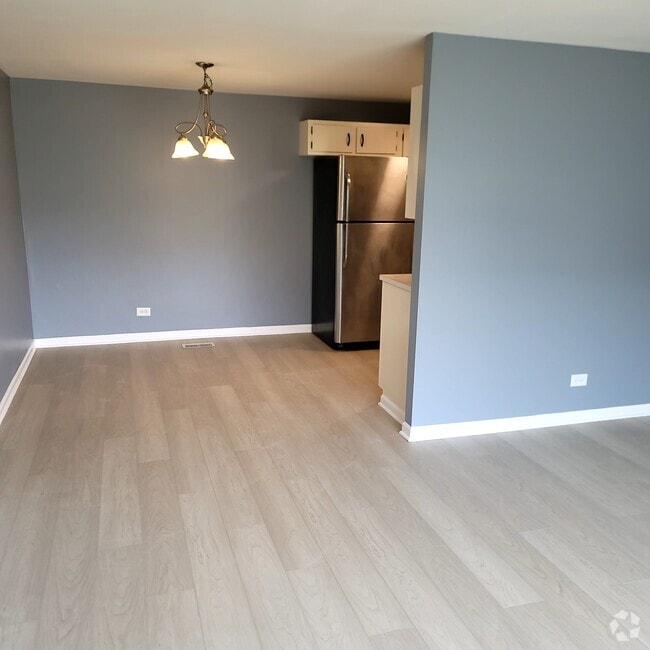 Building Photo - 119 Millbrook Ln