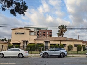 Building Photo - 2675 W 11th St