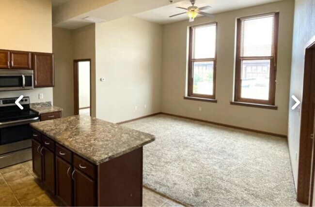 Foto del edificio - 214 S Kline St