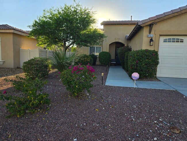 Foto del edificio - 3 Bedroom 2 Bath located in Mountain View DHS