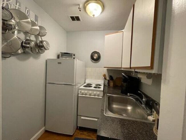 Foto del edificio - 337 Beacon St