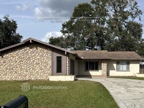 Building Photo - 814 Centerwood Ct