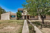 Foto principal - 1052 S San Jose