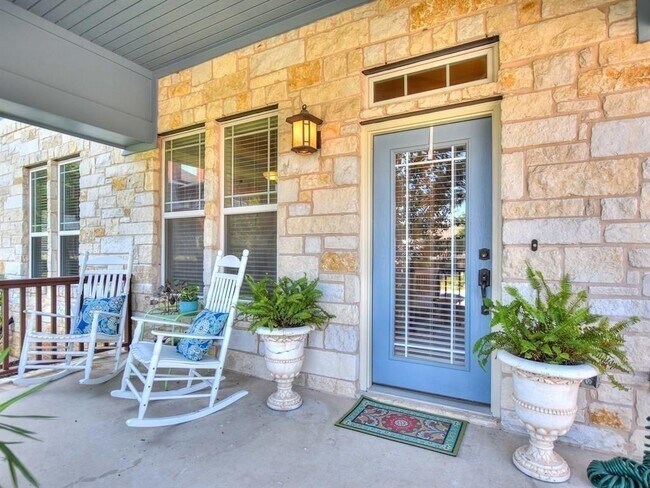 Building Photo - 2930 Grand Oaks Loop