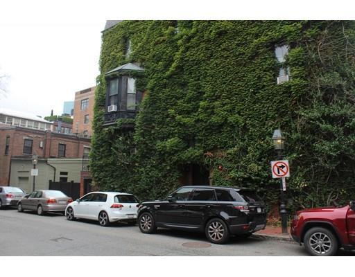 Building Photo - 49 Brimmer St