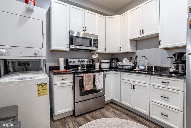 Foto del edificio - 116 S Fellowship Rd