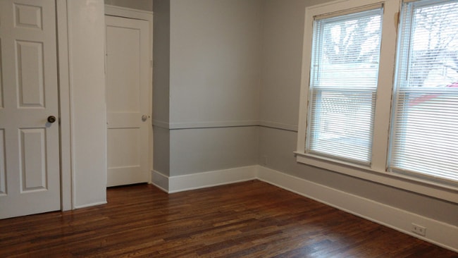 Foto del edificio - 1027 Underwood Ave SE