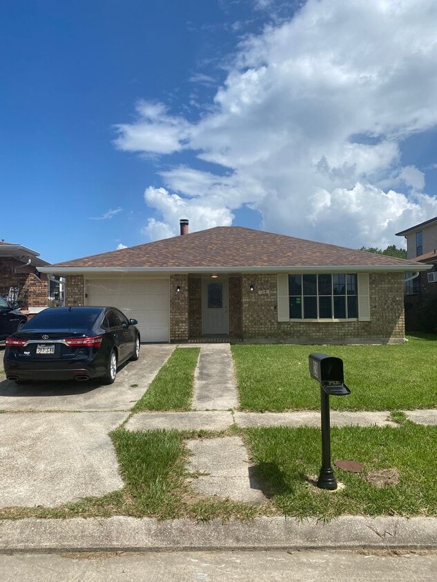 Foto principal - Fab New Orleans East Home
