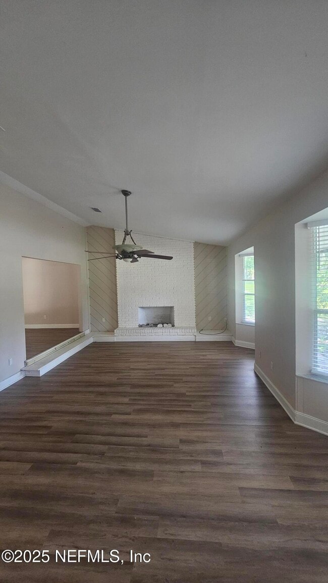 Building Photo - 2612 Bottomridge Dr