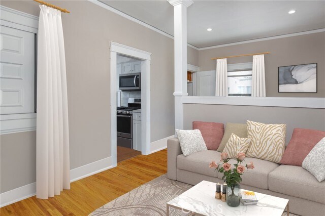 Foto del edificio - 107 N Columbus Ave