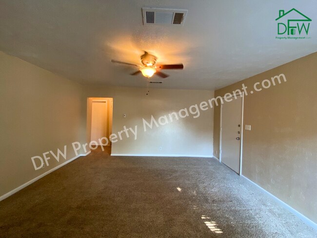 Foto del edificio - 5713 Highland Ave
