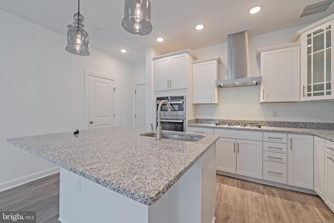 Foto del edificio - 14320 Yesler Ave