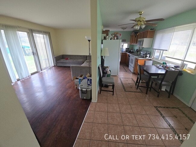 Building Photo - 3130 Woodmanor Ct