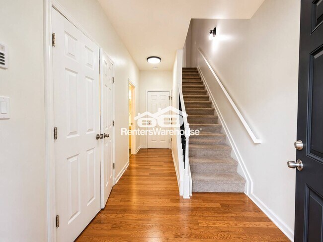 Building Photo - 5628 Cascade Run