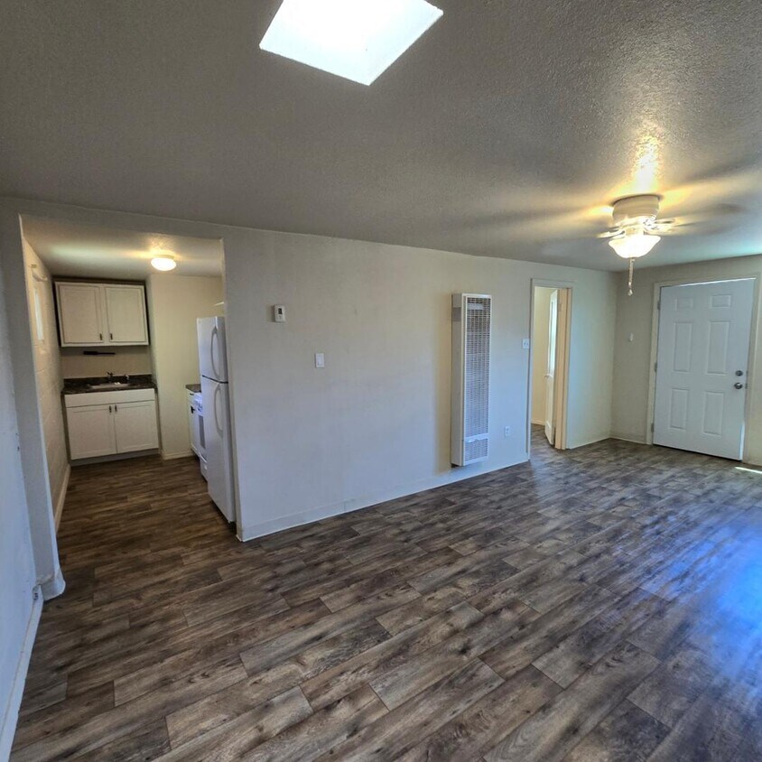 Foto principal - 541 Cardenas Dr SE