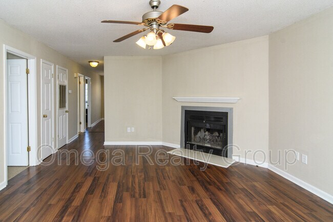Building Photo - 8048 River Bend Rd