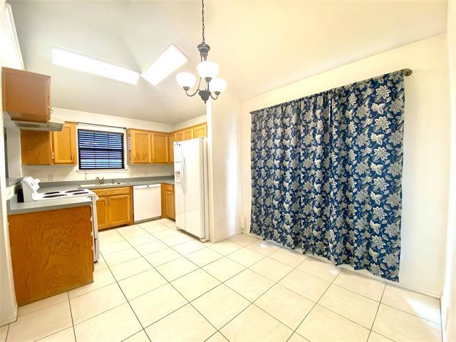 Building Photo - 7310 Glenna Dr