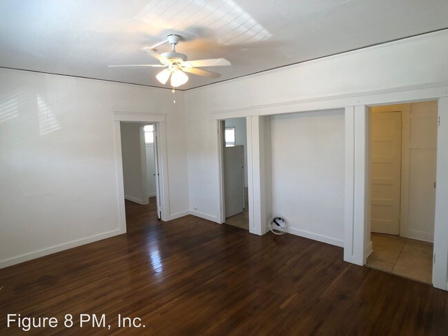Foto del edificio - 5355 Monroe St