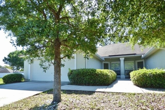 Foto principal - 3 br, 2 bath House - 8543 Julia Marie Cir
