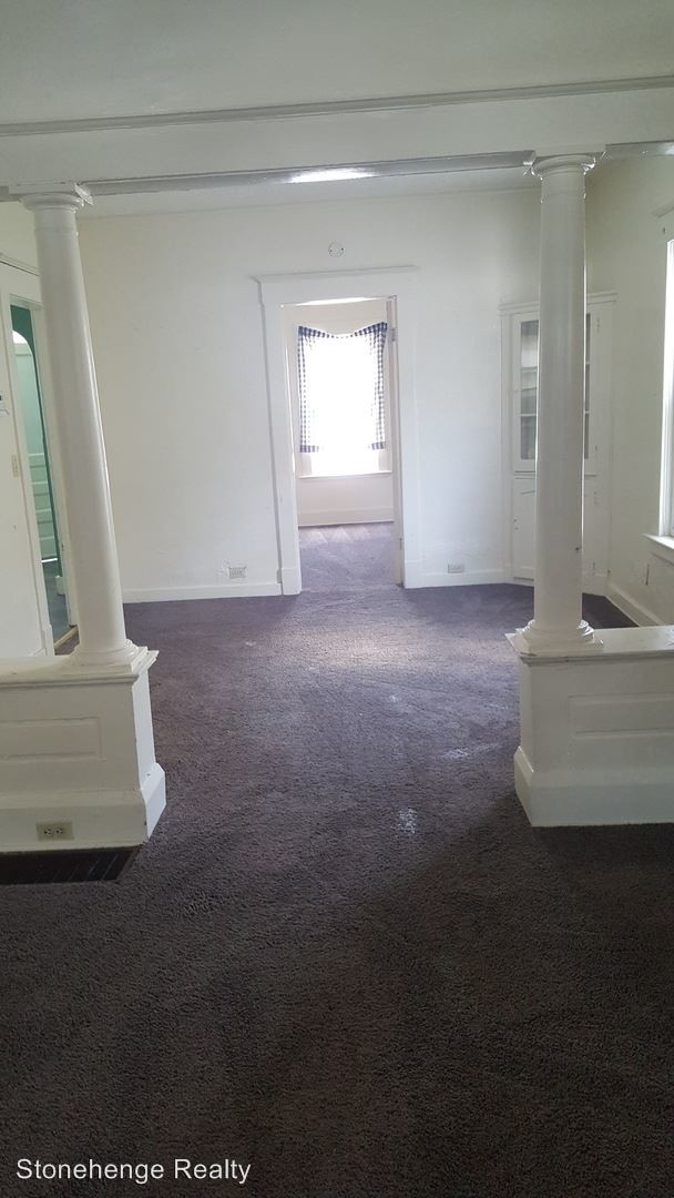 Building Photo - 2522 Ayers Ave