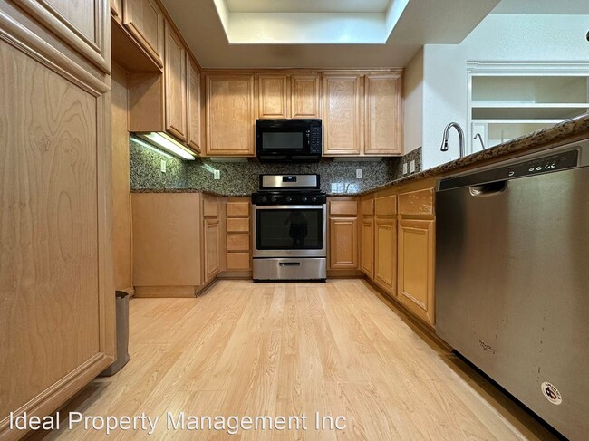 Foto del edificio - 2 br, 2 bath House - 11 Cabazon #24