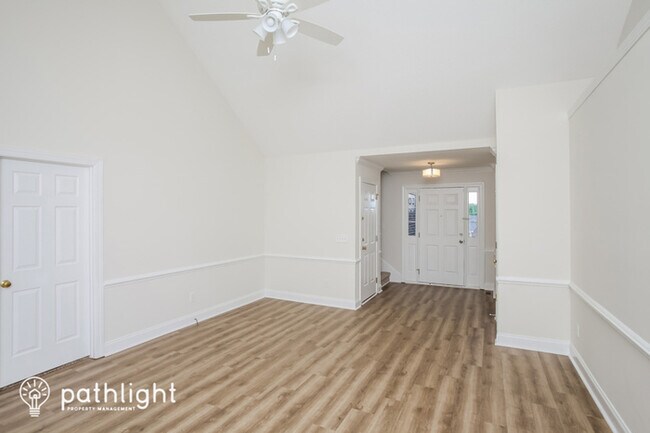 Building Photo - 600 Gladiolus Drive, Columbia, SC, 29229