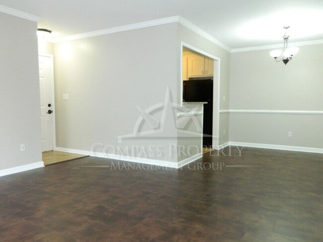 Building Photo - 1106 Natchez Trce